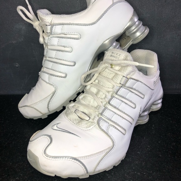 nike shox nz white metallic silver